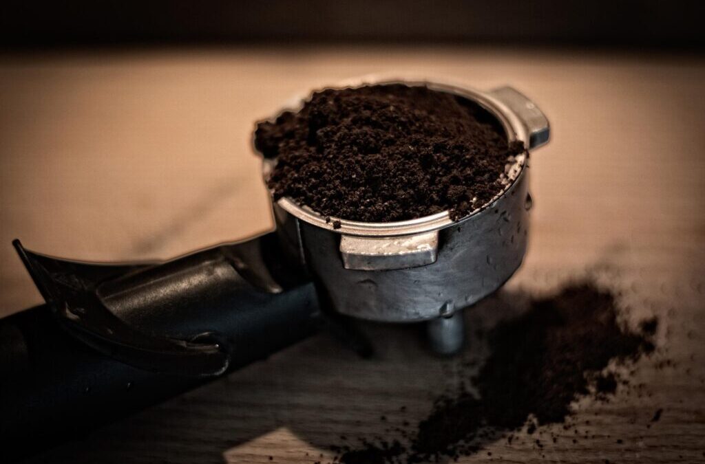 Els pòsits de cafè poden convertir-se en matèria primera per produir biocombustibles